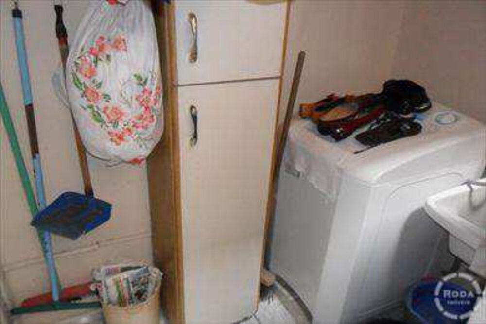 Apartamento à venda com 2 quartos, 70m² - Foto 4