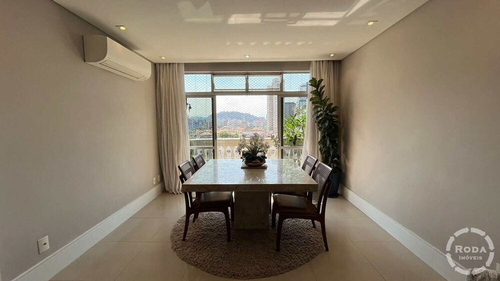 Apartamento, 3 quartos, 140 m² - Foto 1