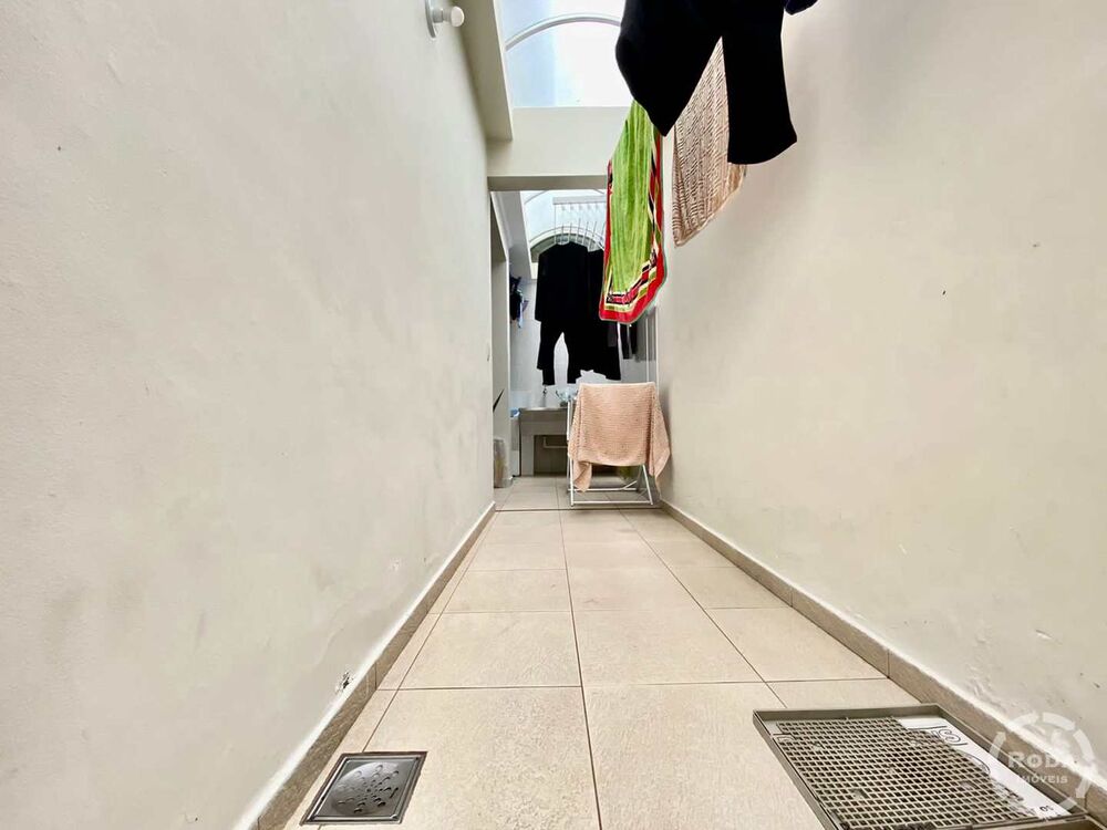 Sobrado à venda com 3 quartos, 200m² - Foto 12