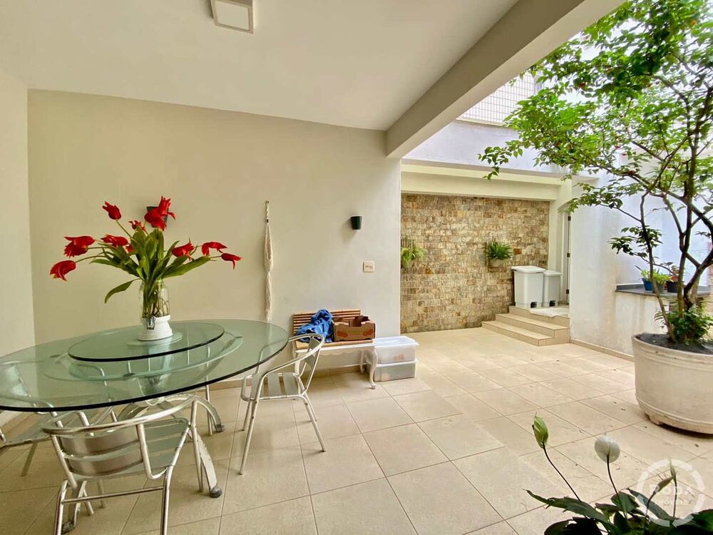 Sobrado à venda com 3 quartos, 200m² - Foto 8