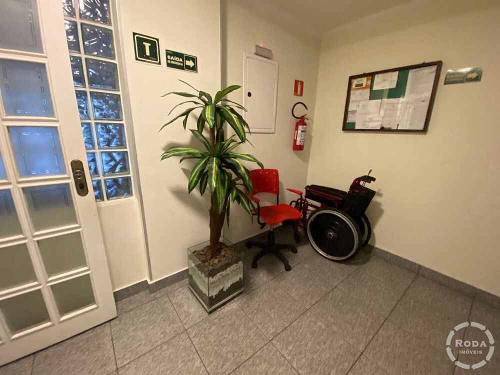 Apartamento à venda com 2 quartos, 110m² - Foto 8
