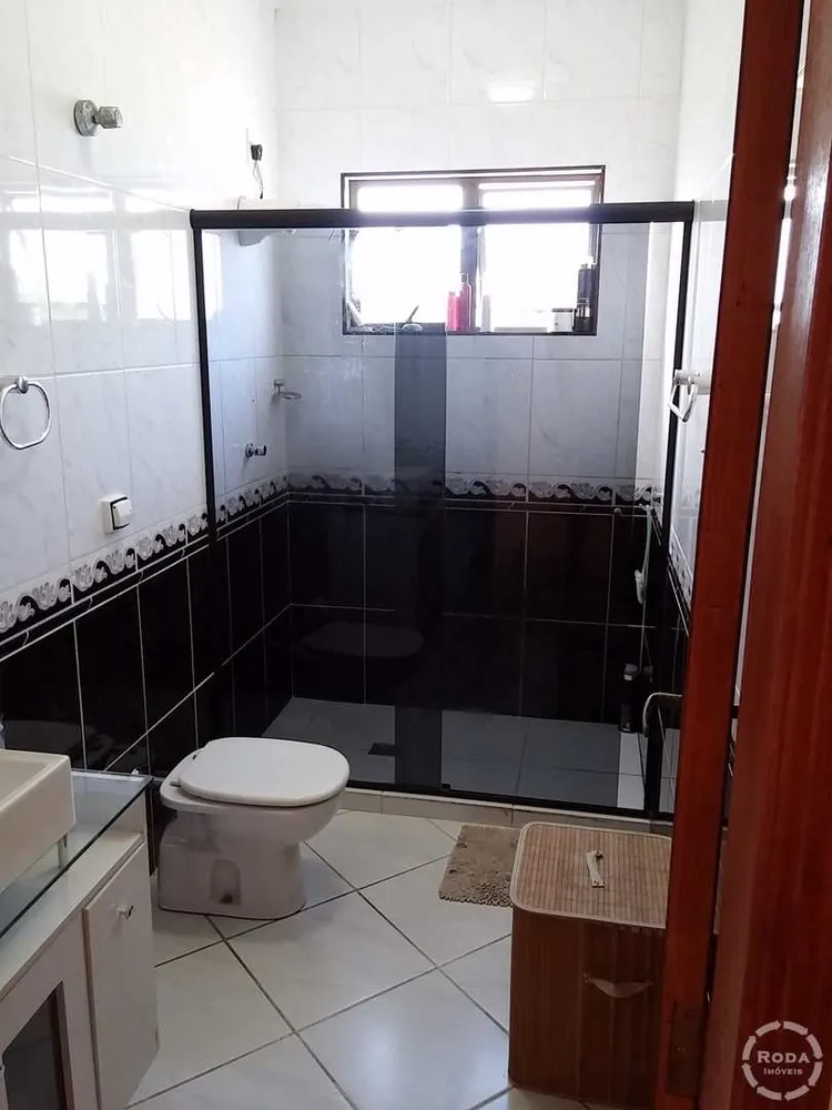 Casa, 3 quartos, 210 m² - Foto 13