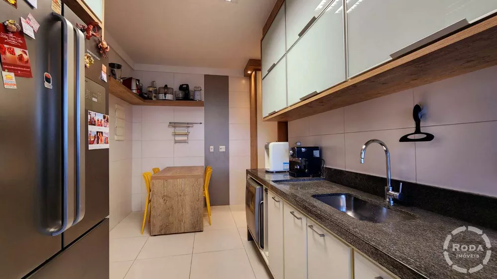 Apartamento à venda com 3 quartos, 171m² - Foto 13