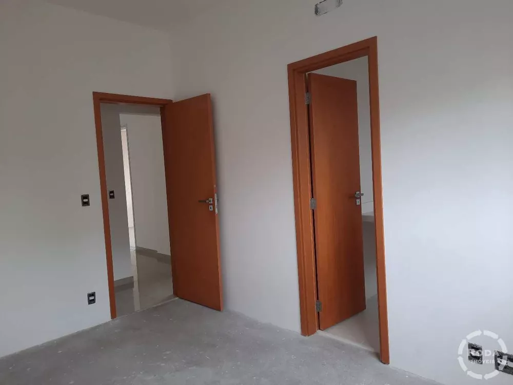 Apartamento, 2 quartos, 128 m² - Foto 4