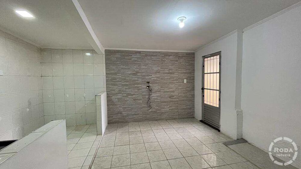 Casa, 2 quartos, 88 m² - Foto 1