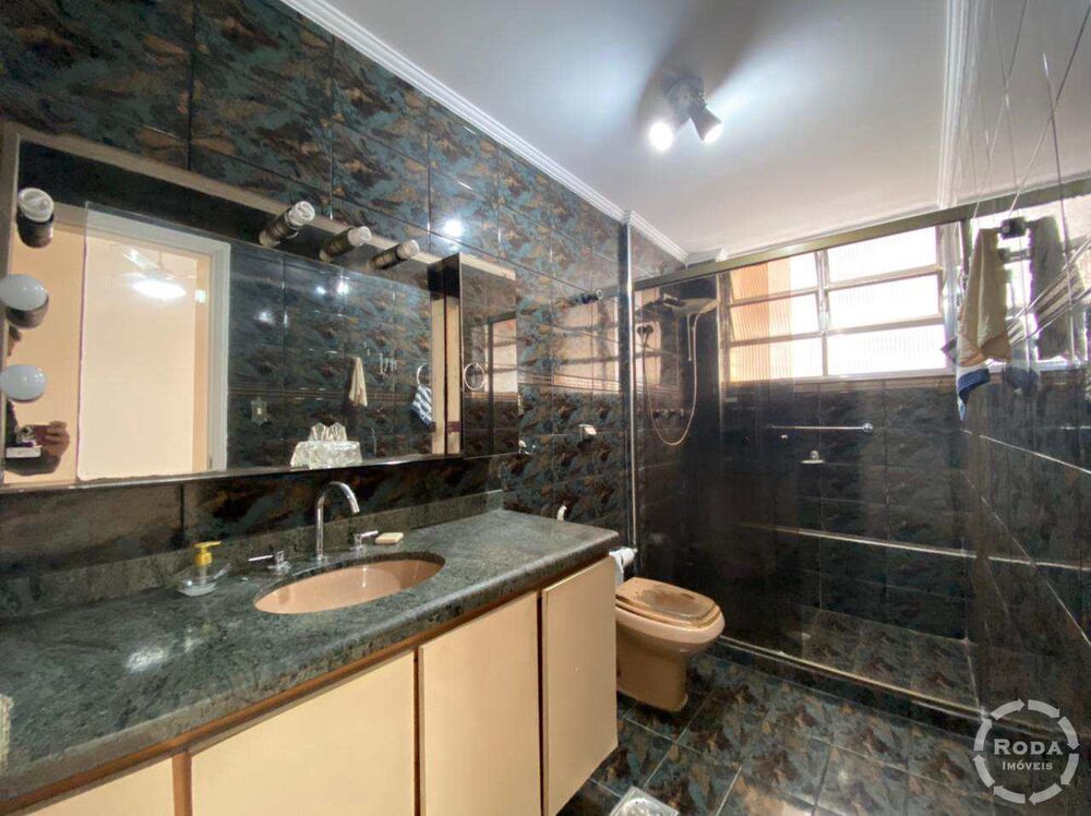 Apartamento à venda com 3 quartos, 167m² - Foto 9