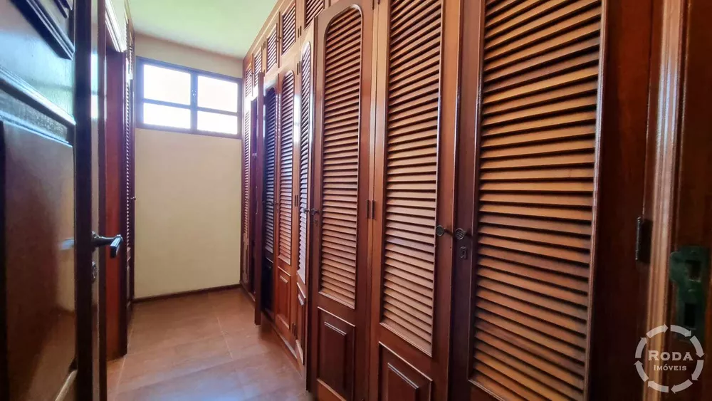 Sobrado, 7 quartos, 557 m² - Foto 4