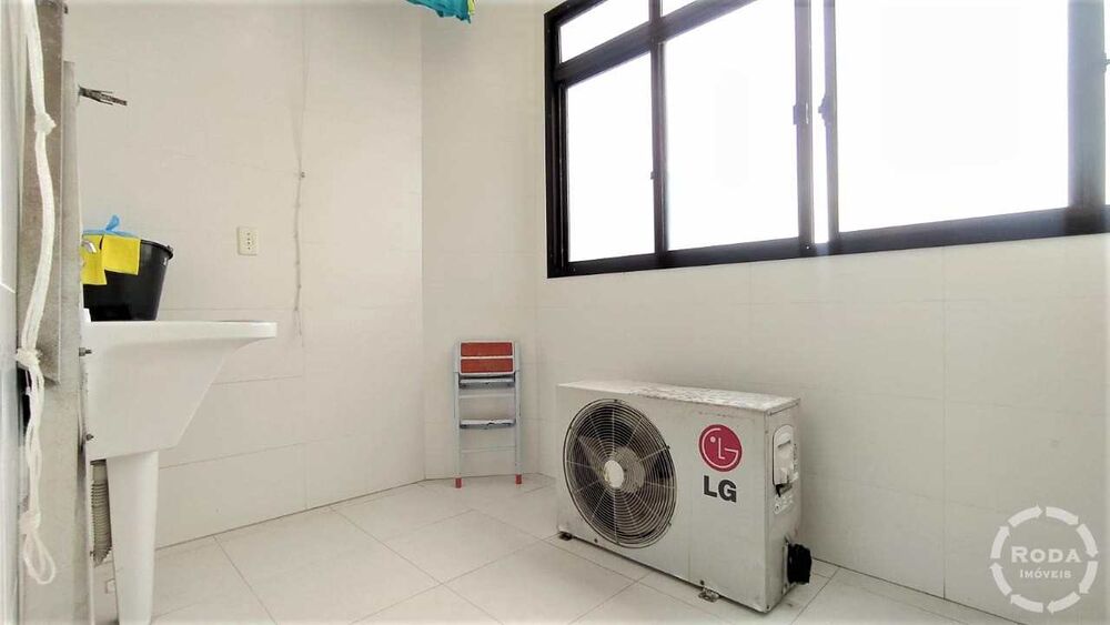 Apartamento à venda com 3 quartos, 155m² - Foto 12