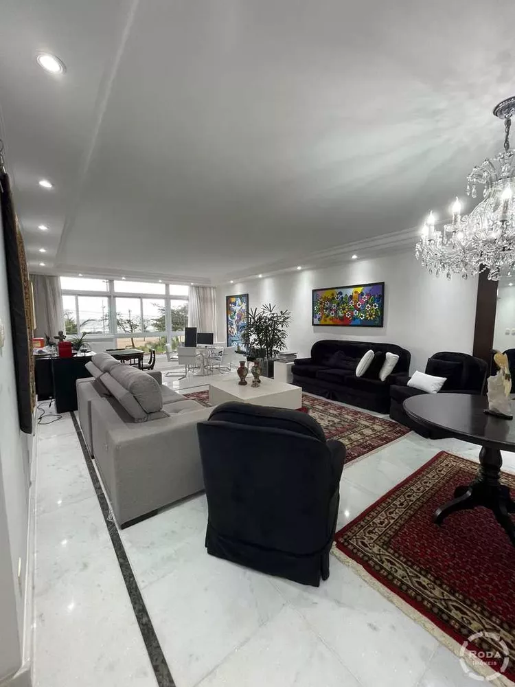 Apartamento, 3 quartos, 210 m² - Foto 12