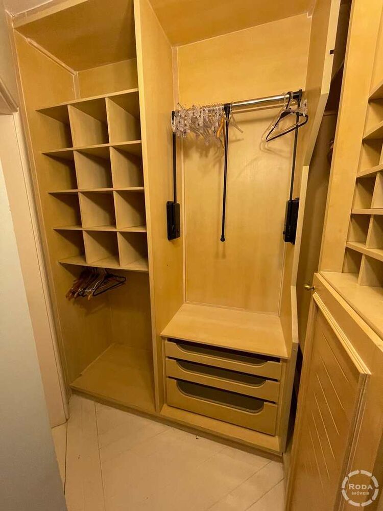 Casa à venda com 4 quartos, 1100m² - Foto 6