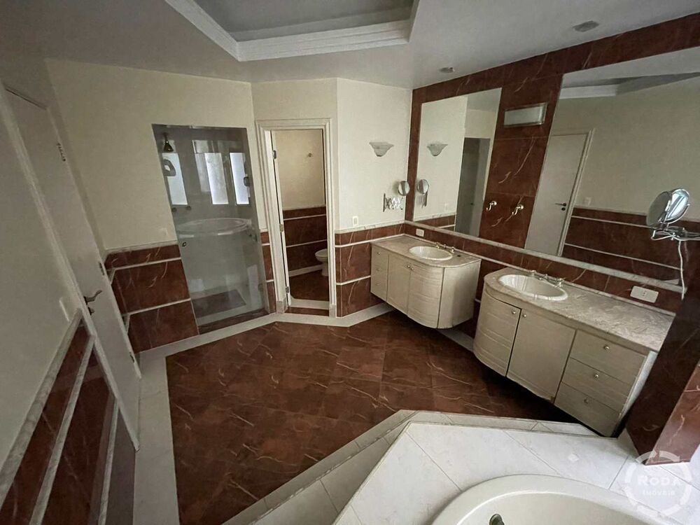 Casa à venda com 4 quartos, 1100m² - Foto 3