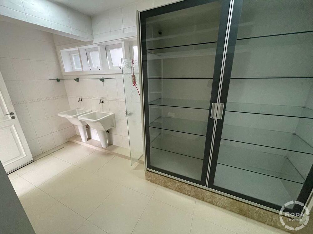 Casa à venda com 4 quartos, 1100m² - Foto 7
