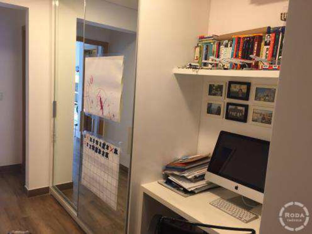 Apartamento à venda com 3 quartos, 207m² - Foto 3
