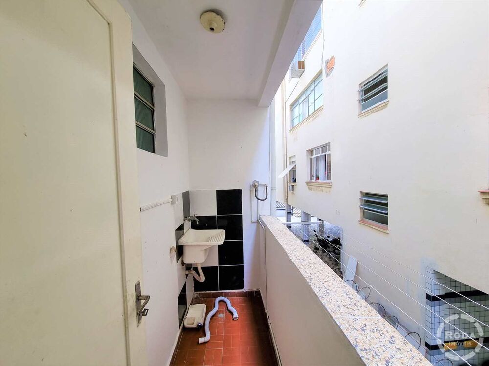 Apartamento à venda com 2 quartos, 70m² - Foto 12