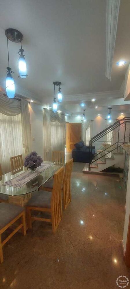 Casa, 4 quartos, 230 m² - Foto 2