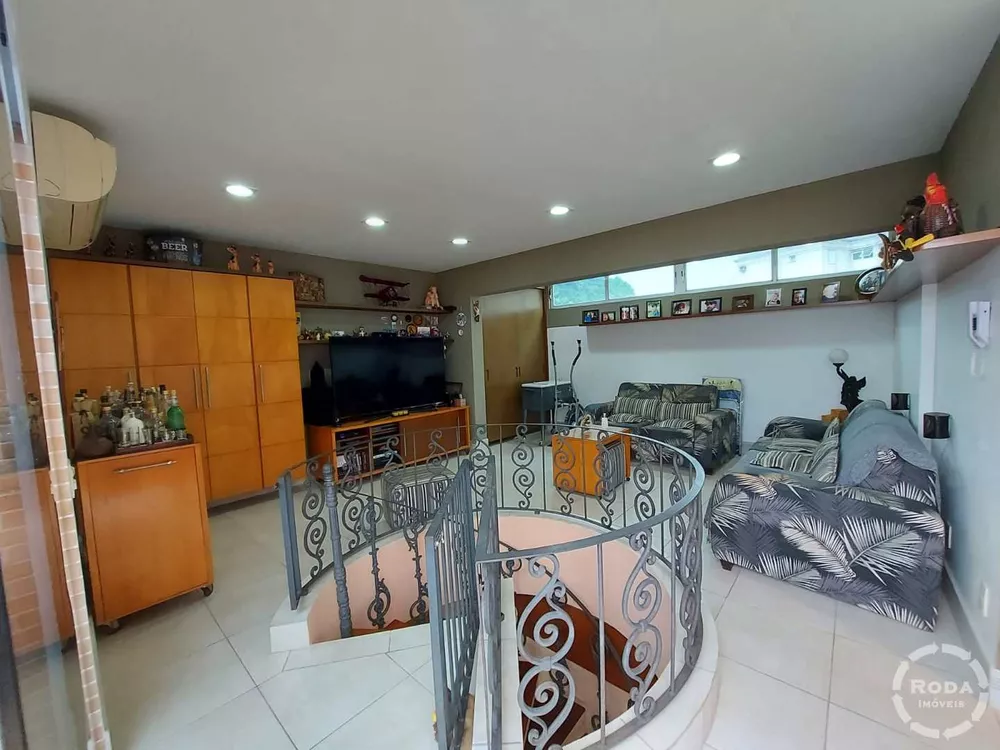 Cobertura, 3 quartos, 195 m² - Foto 3