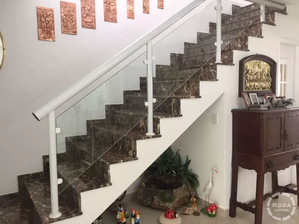 Sobrado, 3 quartos, 255 m² - Foto 1