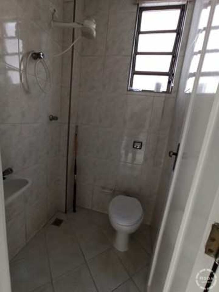 Sobrado para alugar com 4 quartos, 250m² - Foto 11