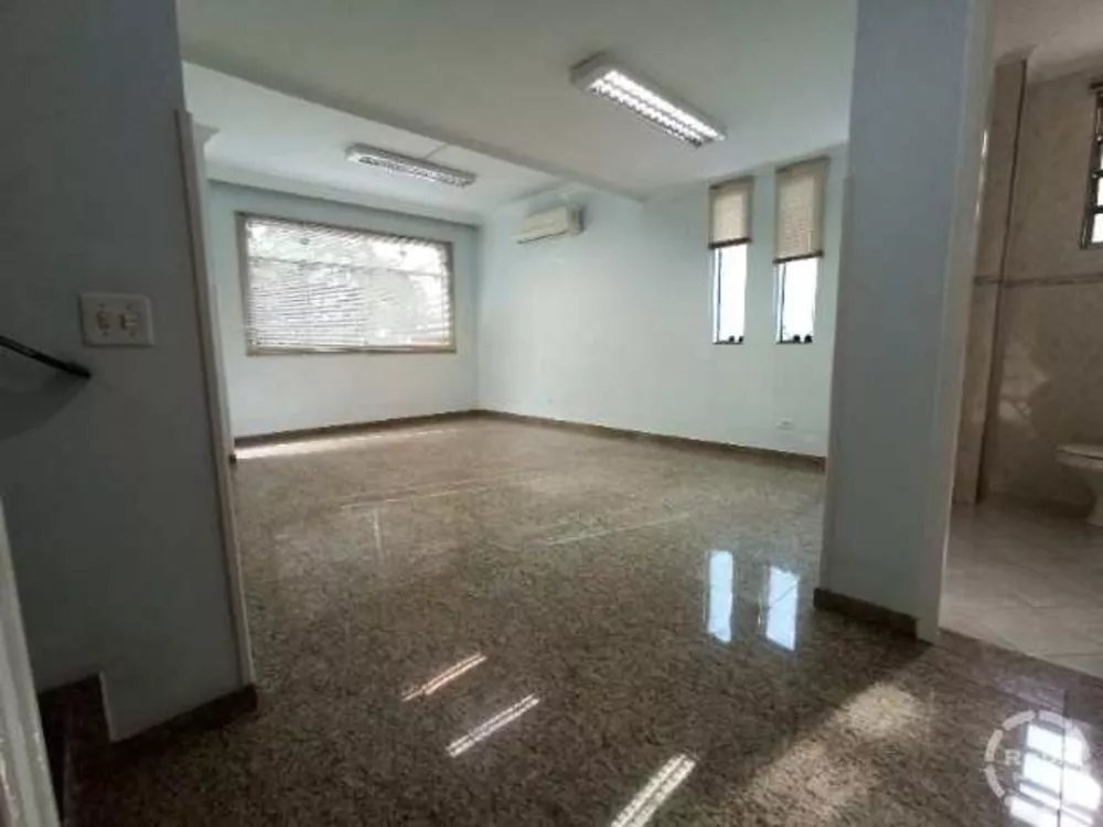 Sobrado, 4 quartos, 250 m² - Foto 1