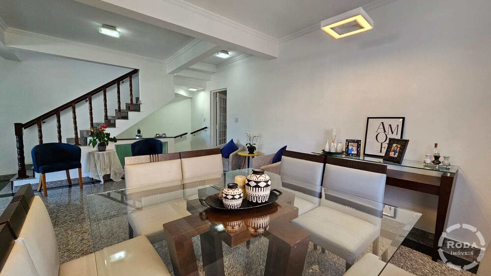 Casa, 3 quartos, 173 m² - Foto 1