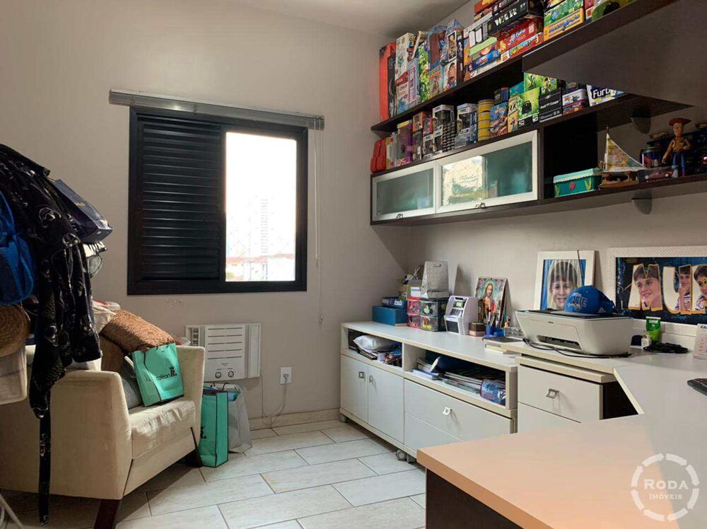 Apartamento à venda com 3 quartos, 150m² - Foto 18