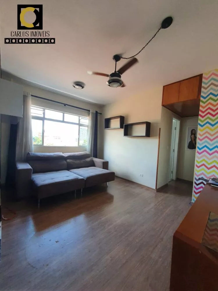 Apartamento à venda com 2 quartos, 72m² - Foto 4