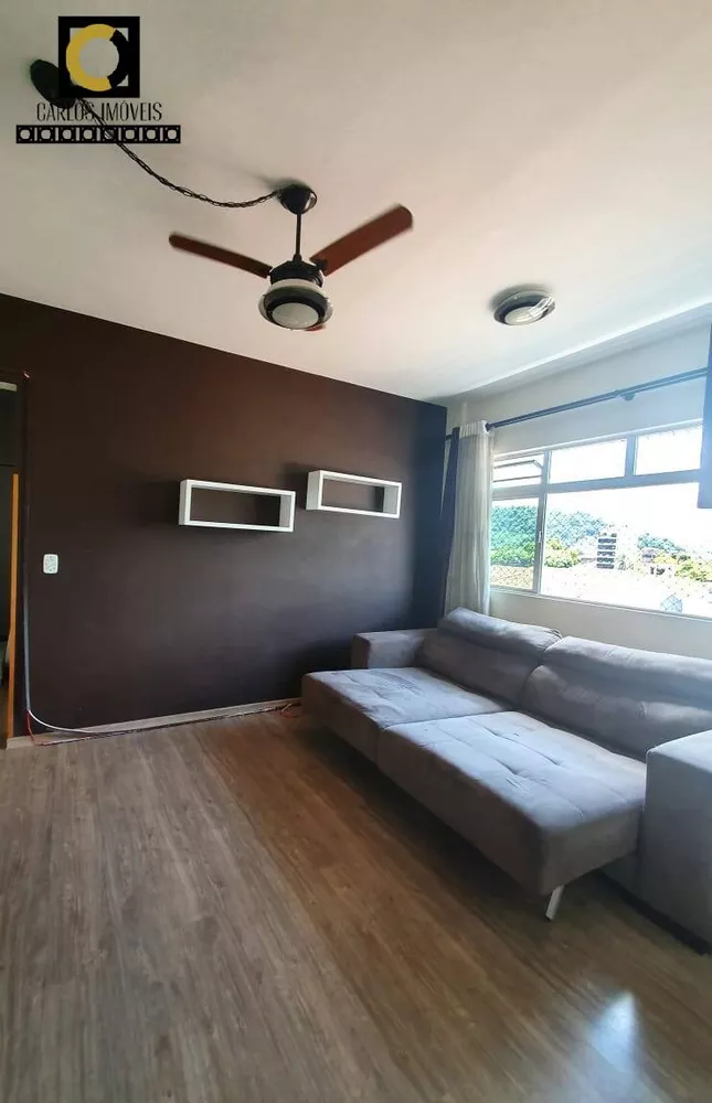 Apartamento à venda com 2 quartos, 72m² - Foto 2