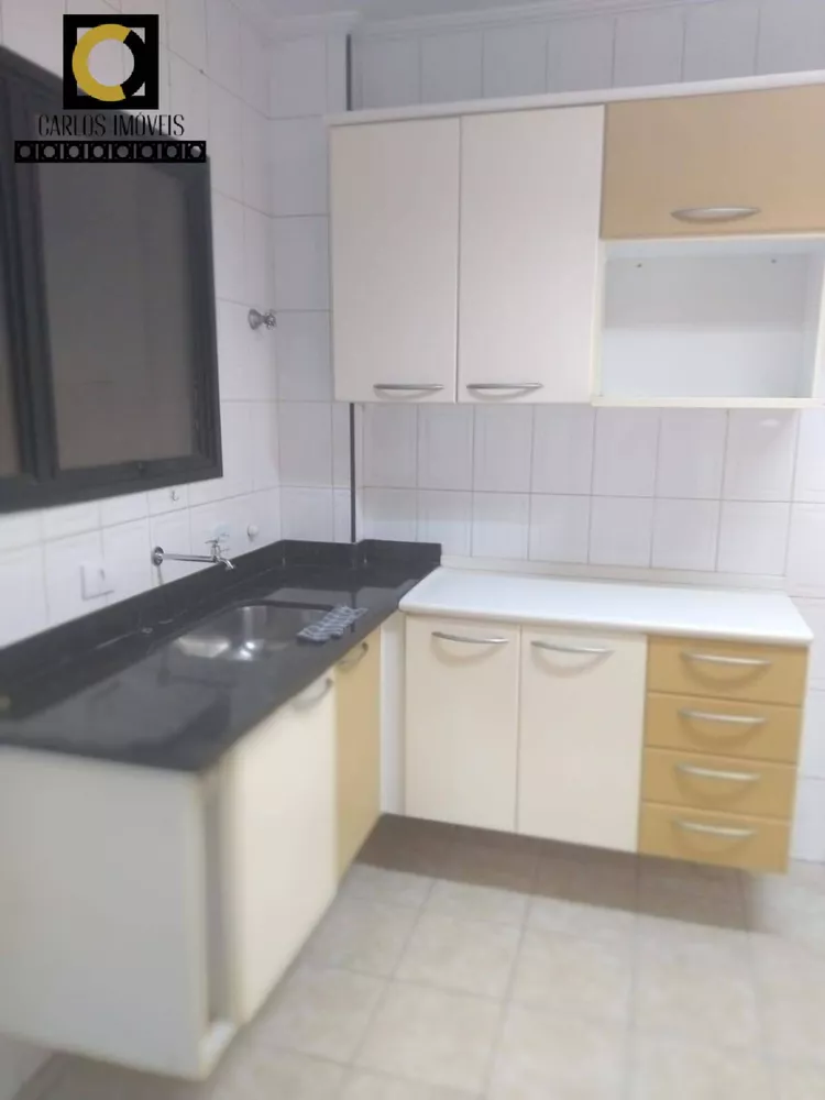 Apartamento à venda com 2 quartos, 83m² - Foto 3