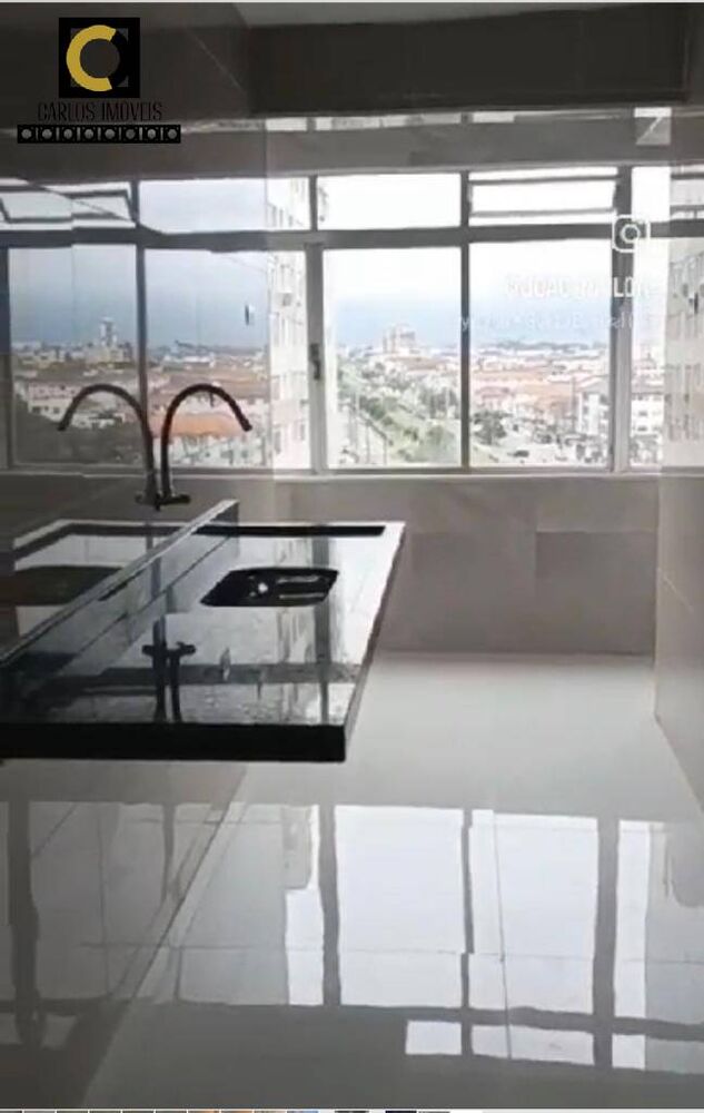 Apartamento à venda com 2 quartos, 96m² - Foto 2