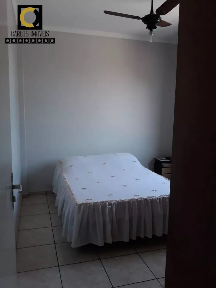 Apartamento à venda com 2 quartos, 72m² - Foto 4