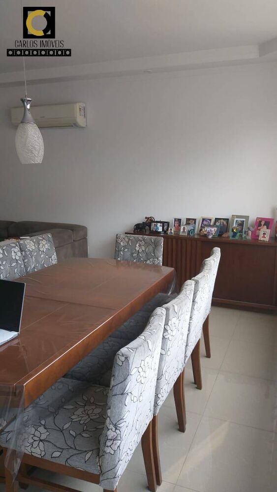 Casa à venda com 3 quartos, 146m² - Foto 1