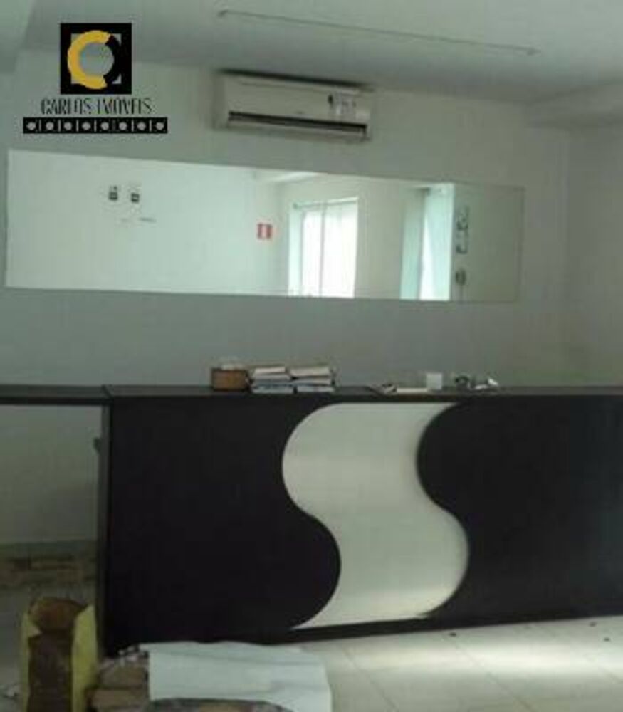 Casa à venda com 7 quartos, 380m² - Foto 1