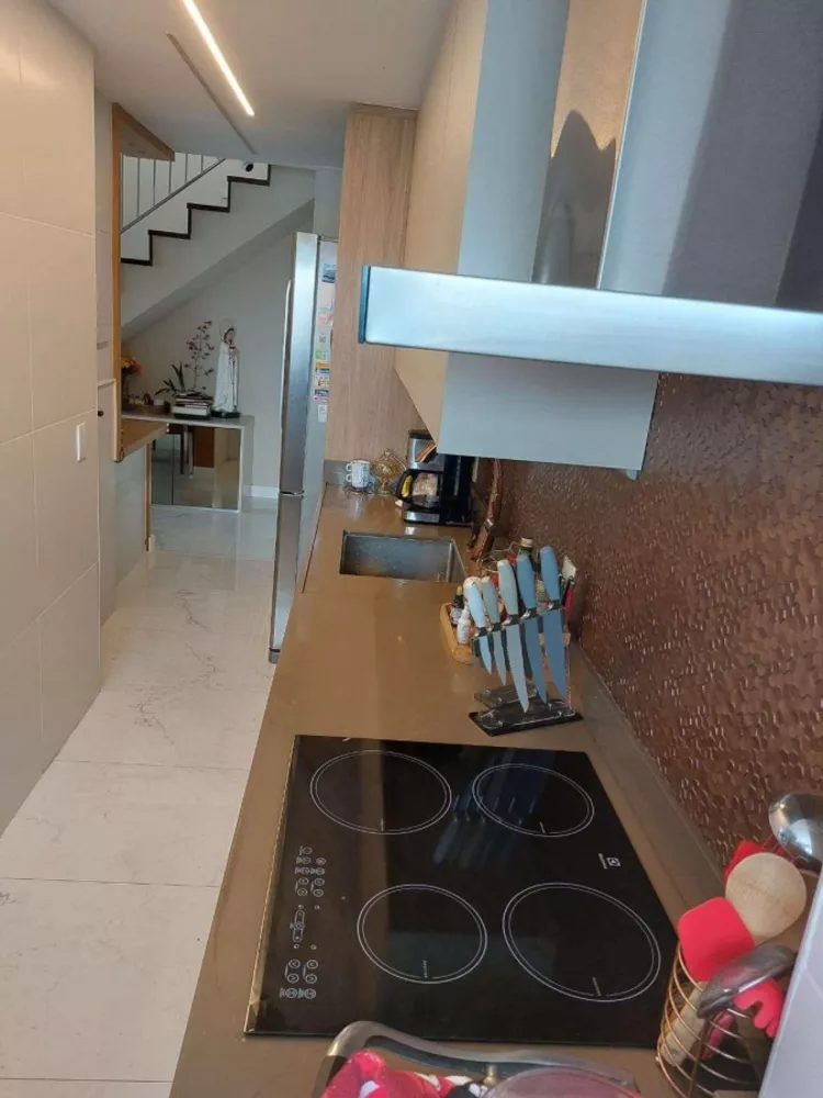 Cobertura, 3 quartos, 205 m² - Foto 13
