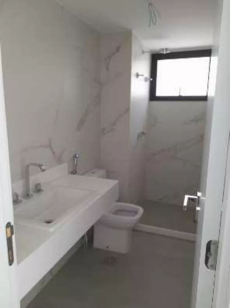 Apartamento, 4 quartos, 213 m² - Foto 2