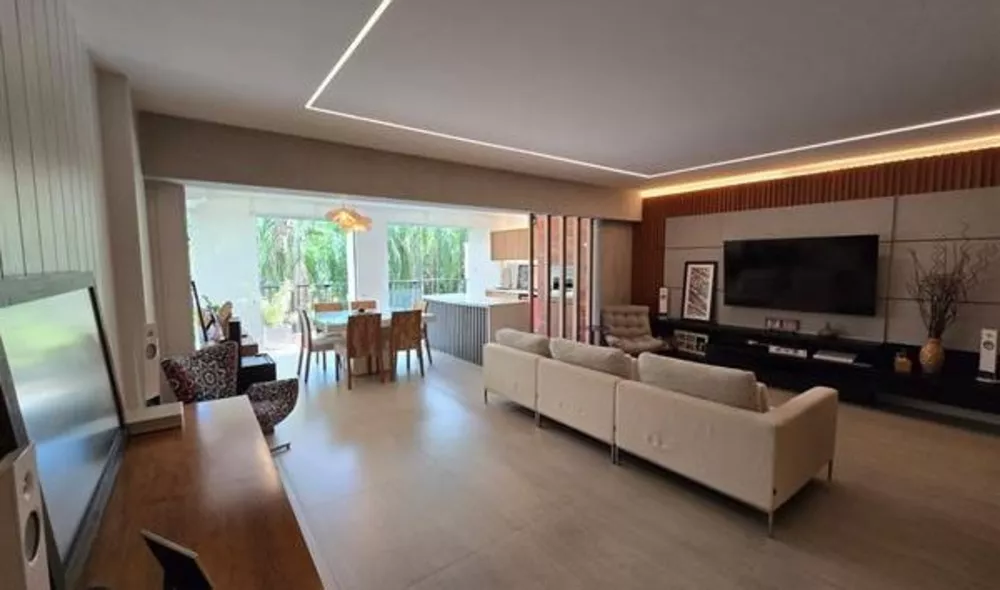 Apartamento, 3 quartos, 202 m² - Foto 1