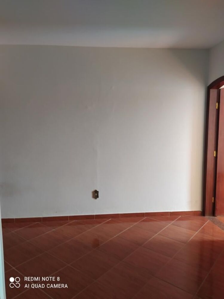 Sobrado à venda com 3 quartos, 241m² - Foto 4