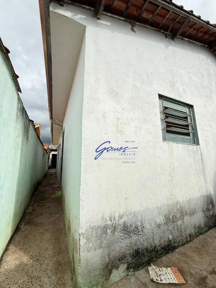 Casa, 4 quartos, 137 m² - Foto 2