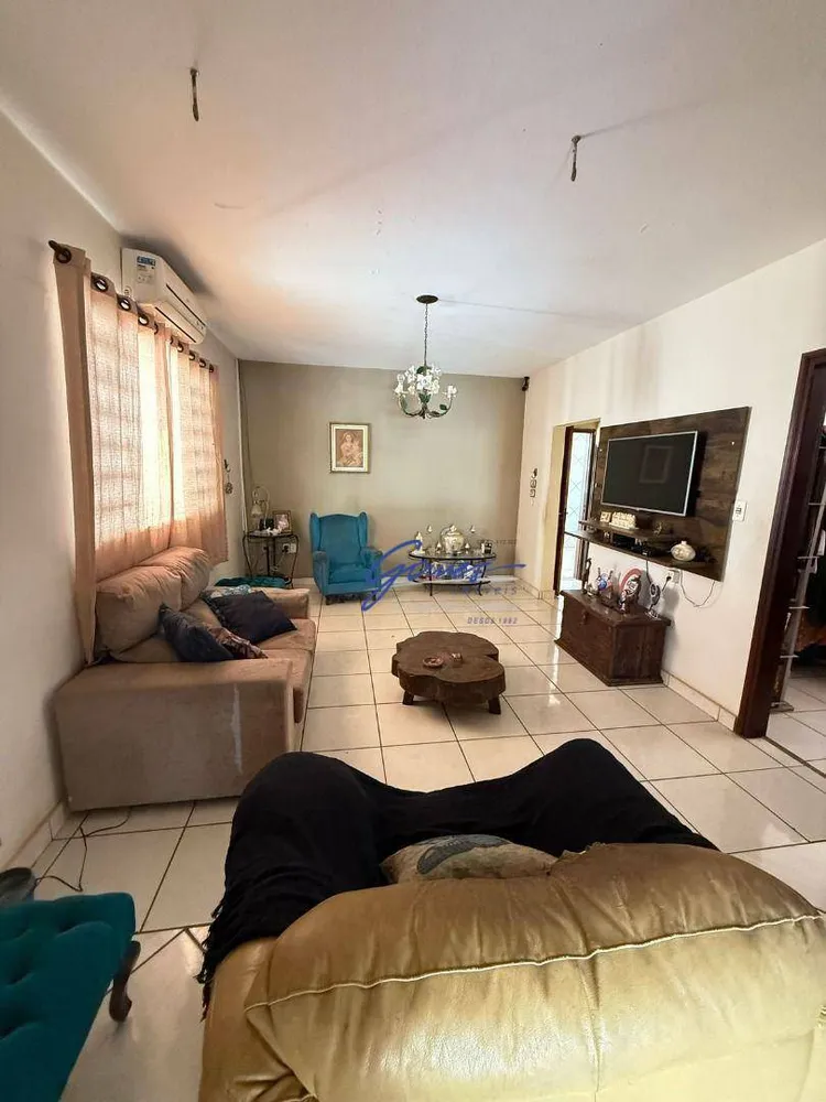 Casa, 3 quartos, 137 m² - Foto 3