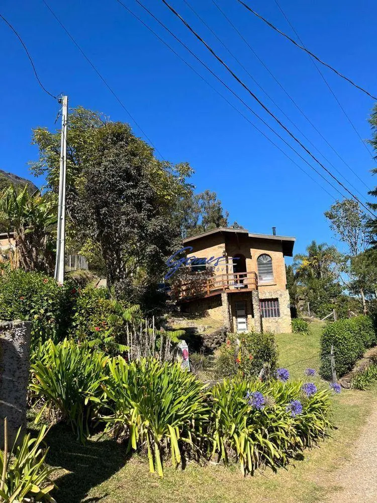 Chácara, 2 quartos, 1237 m² - Foto 1