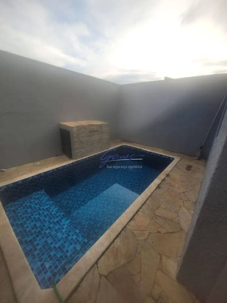 Casa, 3 quartos, 72 m² - Foto 1