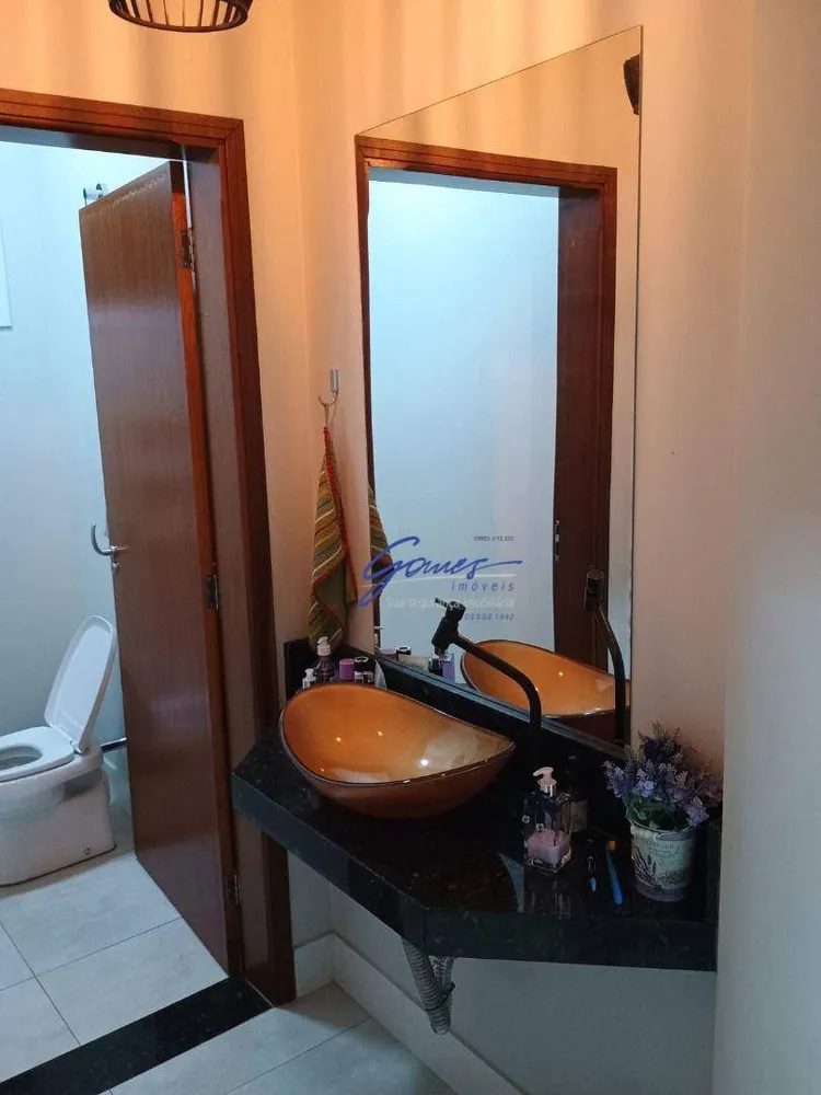 Casa, 3 quartos, 210 m² - Foto 7