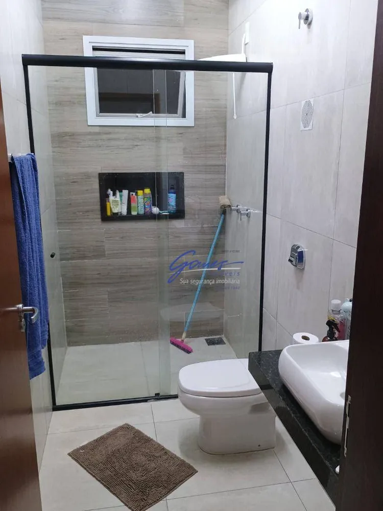 Casa, 3 quartos, 210 m² - Foto 11