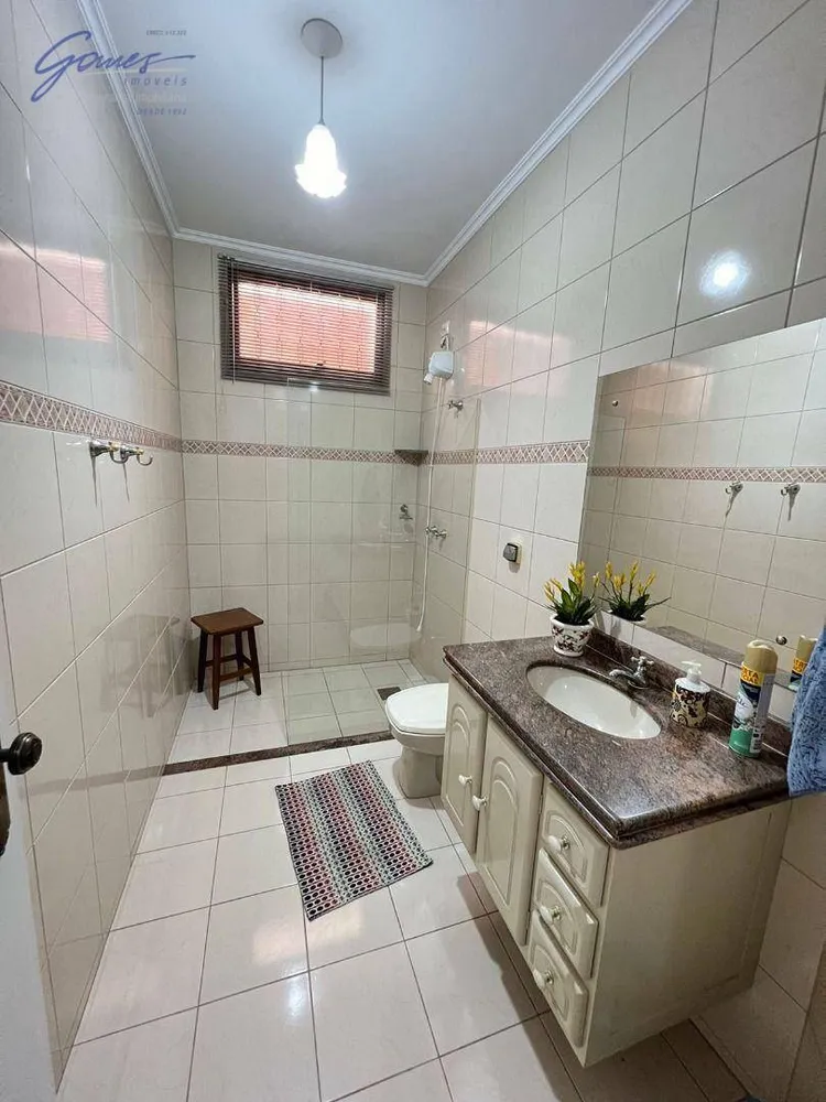 Casa, 4 quartos, 235 m² - Foto 8