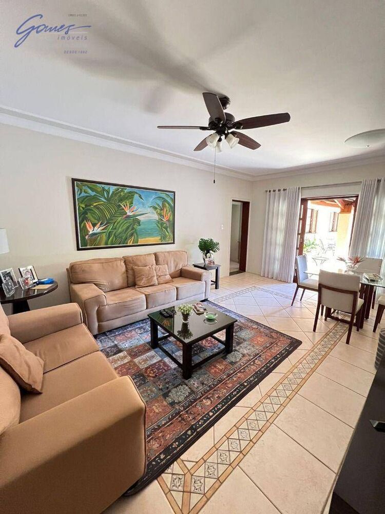 Casa à venda com 4 quartos, 235m² - Foto 3