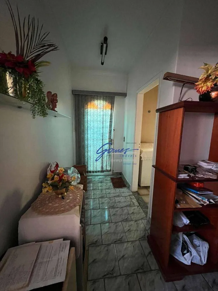 Casa, 1 quarto, 269 m² - Foto 4