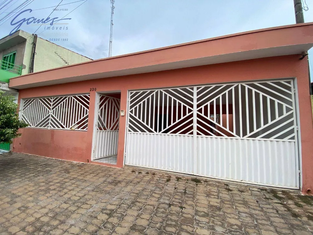 Casa, 3 quartos, 146 m² - Foto 1