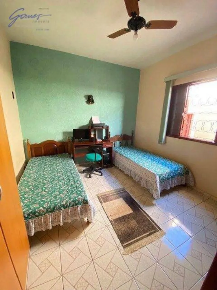 Casa, 3 quartos, 220 m² - Foto 5