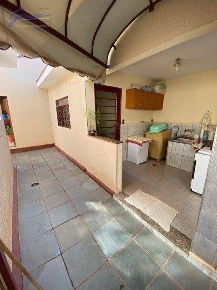 Casa, 3 quartos, 220 m² - Foto 12