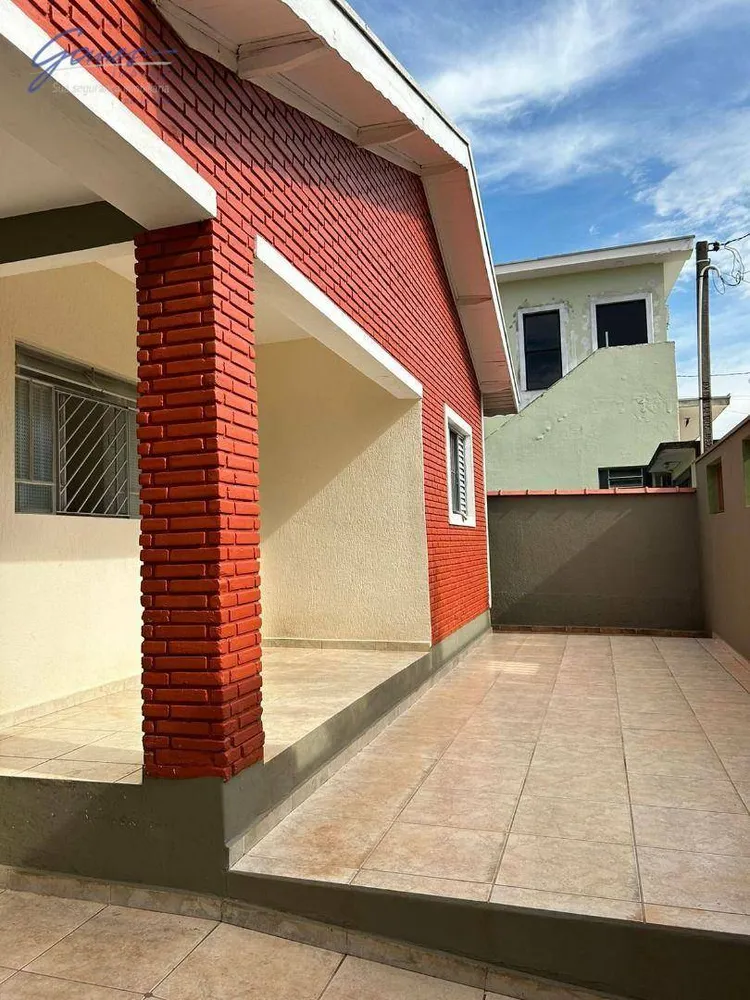 Casa, 3 quartos, 156 m² - Foto 2
