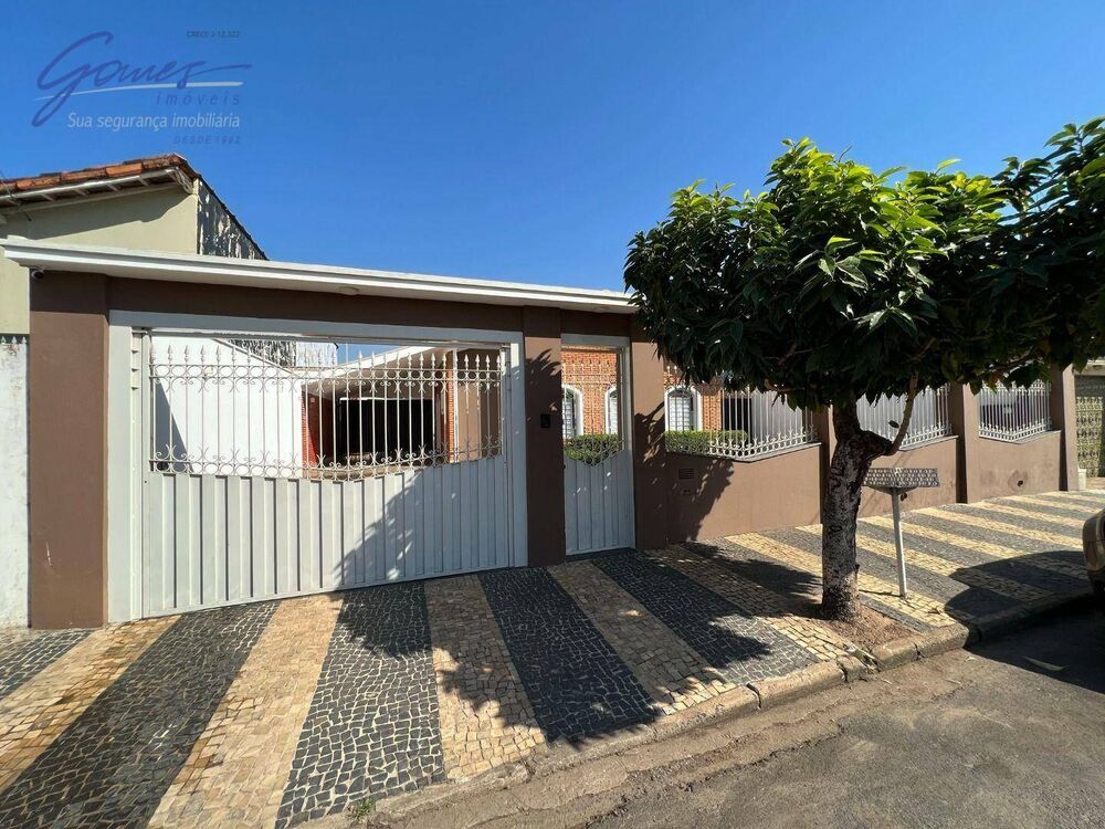 Casa, 3 quartos, 314 m² - Foto 1